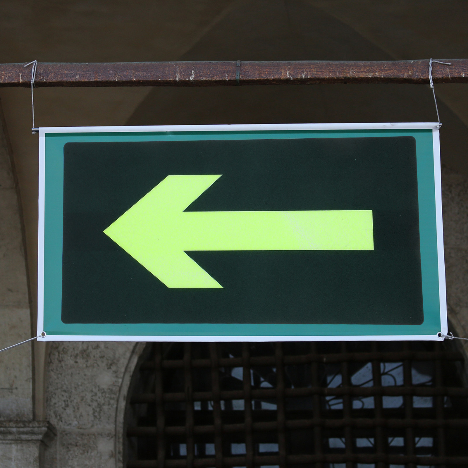8Pcs Self Adhesive Glow Waterp - Emergency Exit Sign 리뷰 및 가격